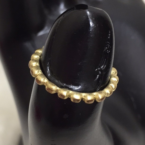 🌹7pc Matted Gold Tone Stacking Rings Set - Picture 9 of 12